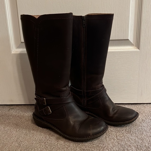 Ugg W Rosen - Picture 2 of 7